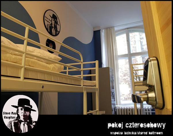 La Guitarra Hostel Poznań Exteriör bild